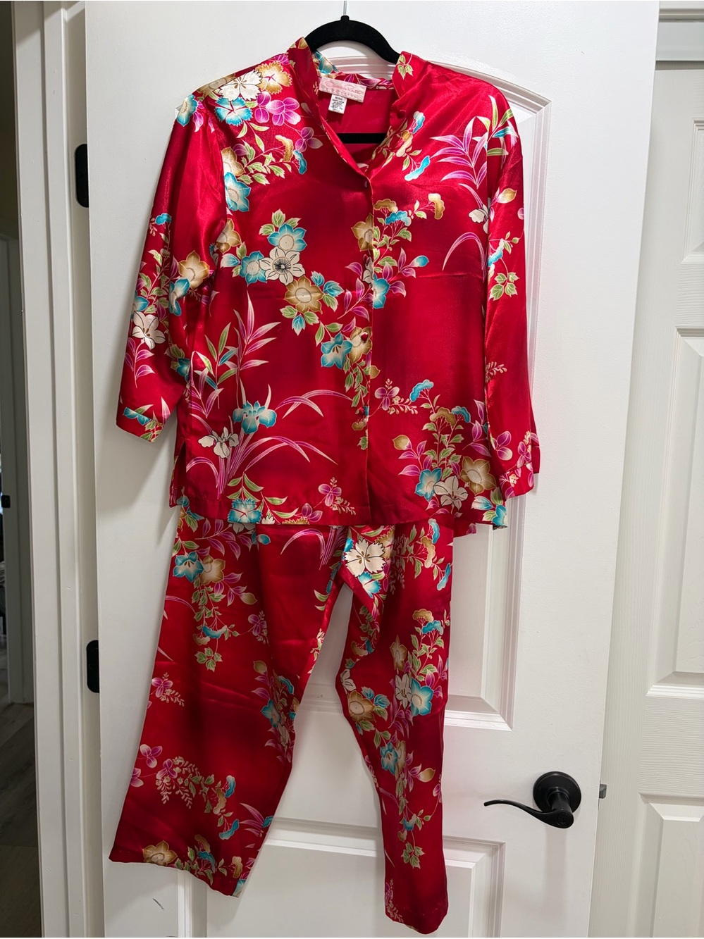 Vintage Oscar de la Renta Pink Label Red Floral Satin Pajama Set